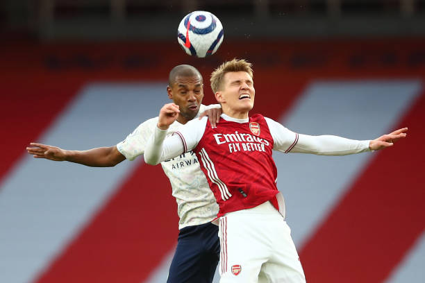 仅仅是在比 仅仅是在比