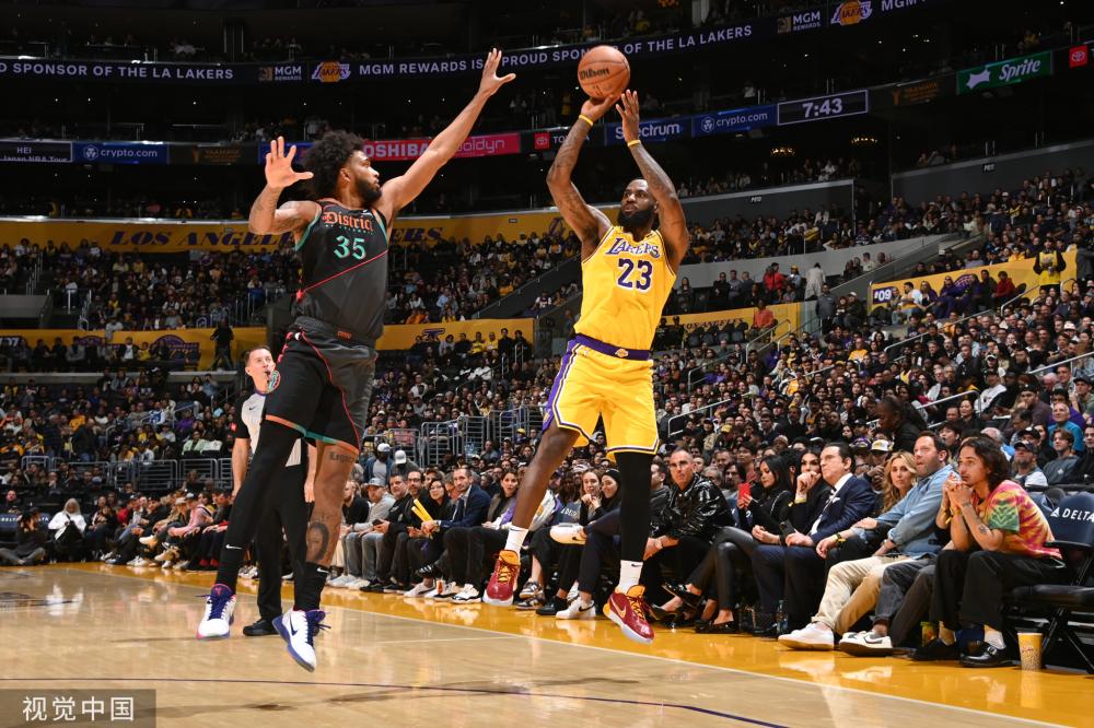 在现代篮球 在现代篮球